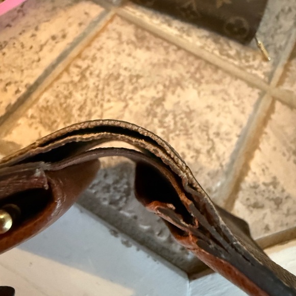 Louis Vuitton kiss lock Portefeuille Viennois canvas Monogram wallet - Picture 16 of 16